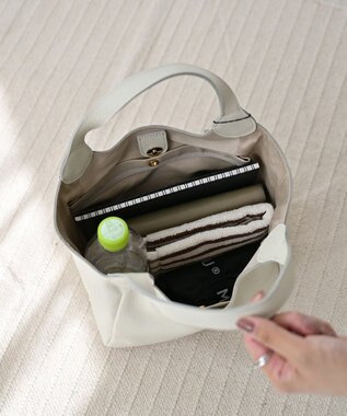 Hekhèr Le Style de Vie 【日本製/セレモニーにも】シュリンクレザー ハンドバッグ small ホワイト