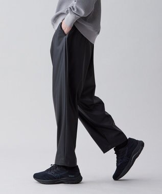 UNFILO MENS 【ストレッチ】レザーライク ワイドパンツ [23年春夏商品] ブラック