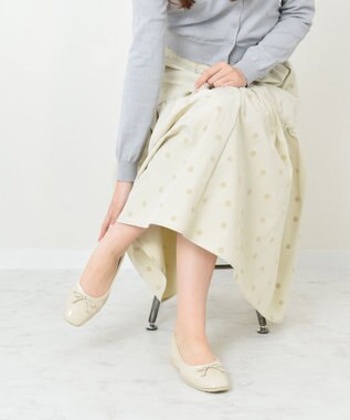 Bridget Birkin ＜3E＞【Bridget Birkin Walk】シンプルリボンバレエパンプス ライトベージュエナメル