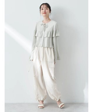 earth music&ecology フリル切替えショートブラウス Light Khaki