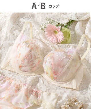 Wing 【エアリーソフトブラ】　ふんわりエアリーな着用感　脇から背中すっきり　ウイング／ワコール　KB2202 シェルベージュ