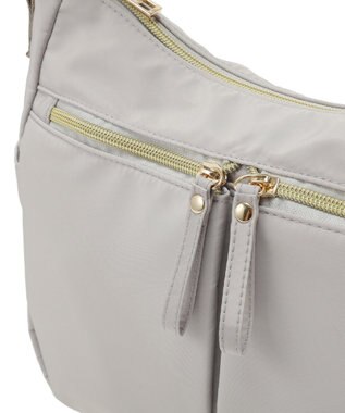 Green Parks ａｎｄｍｉｋｋａ．１０ポケットショルダーバッグ Light Beige