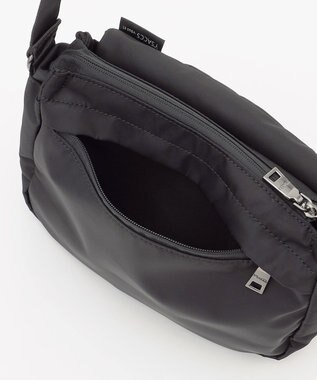 Y'SACCS 【Y’SACCS vous et】フロントファスナーショルダー ブラック