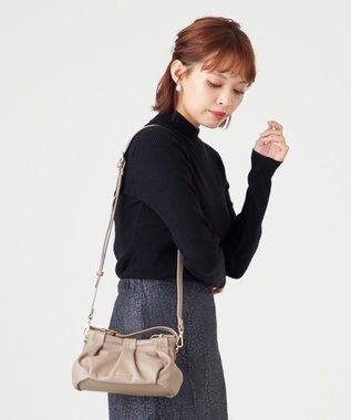 LA BAGAGERIE シープレザー　ギャザーミニマムバッグ グレージュ