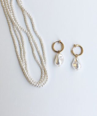 Phoebe <オンワード限定セット>3連ビーズパールネックレス×バランスバロックパールフープイヤリング
