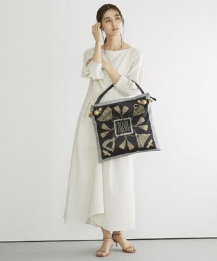 TOPKAPI 【TREASURE TOPKAPI】【アーカイブ】マイルドサテン スカーフ パネル柄 トートバッグ 2023 チャコールグレー