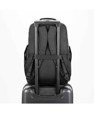 ACE BAGS & LUGGAGE 【軽量】 ace. ルフィラ リュックサック B4 15.6インチPC収納 17912 エース ブラック