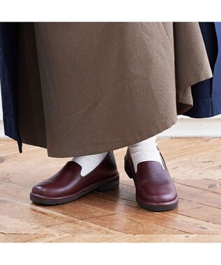 ing <ing>【サスティナブル】ボリュームソールスリッポンシューズ レッド