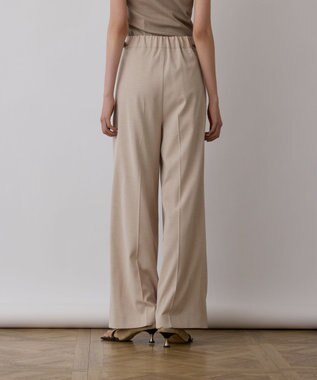 GRACE CONTINENTAL スラブストレッチタックパンツ ベージュ