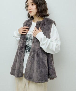 Green Parks オーバーサイズロゴ裏毛プルオーバー Off White