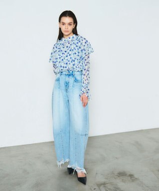 GRACE CONTINENTAL スモールフラワーケープトップ キナリ