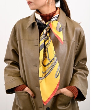 Marca 【伝統横濱スカーフ】鞍とベルト 大判 シルクスカーフ