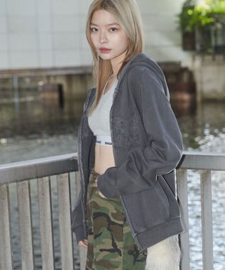 WEGO 【ユニセックス着用ITEM】ピグメントダメージアップリケZIPパーカー スミクロ