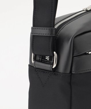 Y'SACCS ブロックモチーフショルダー ブラック