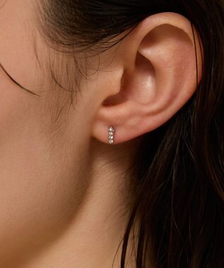 Phoebe 〈金属アレルギー対応〉シャイニースリムセラミックポストピアス　シルバー/ニッケルフリー シルバー
