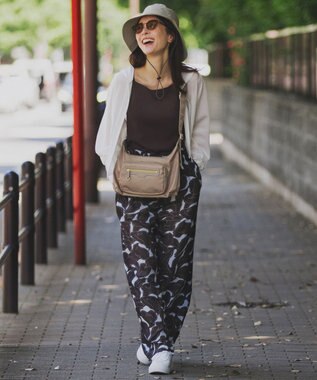 自由区 L 【接触冷感・UVケア・洗える】ファンクショナルジップアップ パーカー オフホワイト