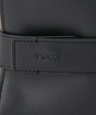 Y'SACCS ベルトスクエアミニマムショルダーバッグ グレージュ