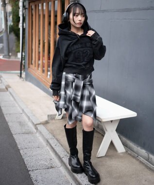 WEGO グラフィックショートプルパーカー スミクロ