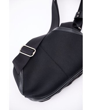 MIYABIYA 【撥水加工】篭目大柄エンボスボンディング2wayショルダー ブラック