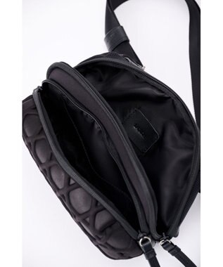 MIYABIYA 【撥水加工】篭目大柄エンボスボンディング2wayショルダー ブラック