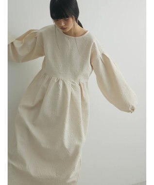 Green Parks armonia. エンボスタックコクーンワンピース Ivory