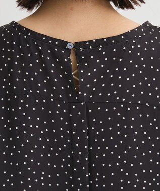 Green Parks ドットイージーケアバックスリットブラウス Dot Black