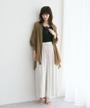 YECCA VECCA 【セットアップ可能】シルキータックワイドパンツ Gray Beige