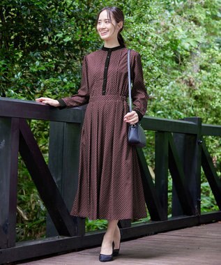 Tiaclasse 【新色追加・洗える】配色バンドカラー幾何学柄ワンピース ボルドー