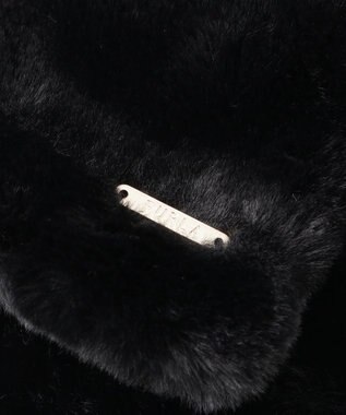 MOONBAT FURLA フェイクファーティアードマフラー ブラック