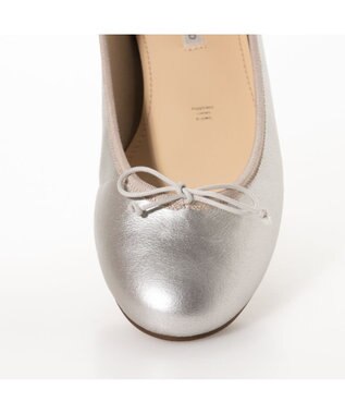 MODE ET JACOMO <MODE ET JACOMO>【レイン対応】ラウンドトゥバレエシューズ シルバー