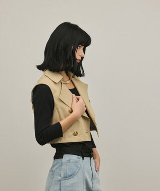 GRACE CONTINENTAL ペプラムトレンチベスト ベージュ