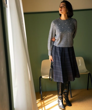組曲 【WEB限定カラーあり】ウールライクストレッチ フレアスカート グレー系3