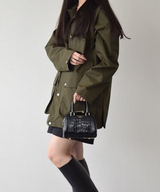 INTER-CHAUSSURES 【CHRISTIAN VILLA】クロコ型押しミニハンドバッグ ブラック型押