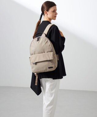 Y'SACCS ダブルタブ　トラベルデイパック ライトベージュ