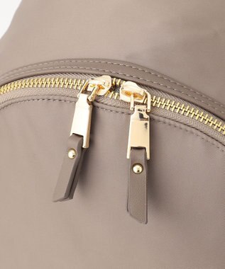 23区 【撥水】ナイロン リュック ベージュ系