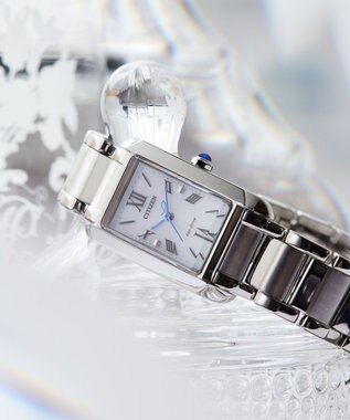 CITIZEN 【人気の長角ケース】電池交換不要の光発電エコ・ドライブ ウオッチ EW5620-55A シルバー