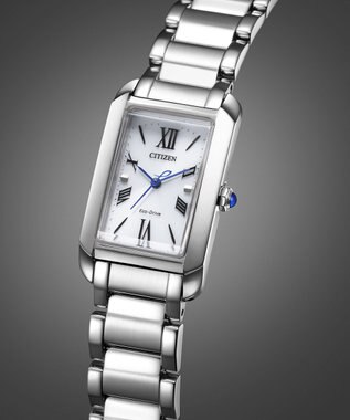 CITIZEN 【人気の長角ケース】電池交換不要の光発電エコ・ドライブ ウオッチ EW5620-55A シルバー