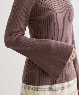 Green Parks ・ｓｗｉｎｇ　ｂｙ　ベルスリーブクルーリブニット Mocha