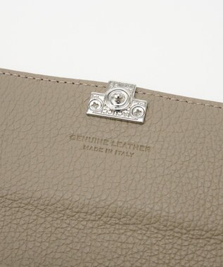 IACUCCI アバ ウォレット CERVO グレージュ