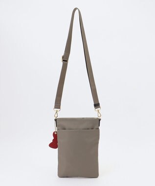 LA BAGAGERIE 【LA BAGAGERIE×HELLO KITTY】リボンチャーム付き　スクエアポシェット グレージュ