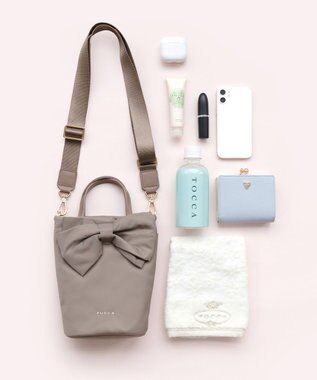 TOCCA 【泉里香さん着用】RIBBON KNOT NYLON MULTI BAG ナイロンマルチバッグ ベージュ系