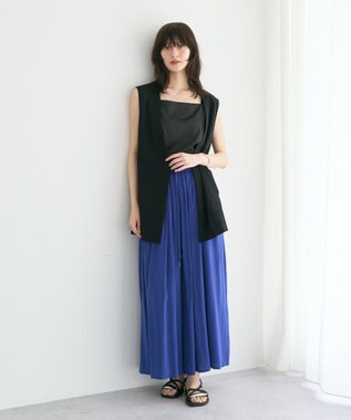 YECCA VECCA 【セットアップ可能】シルキータックワイドパンツ Blue