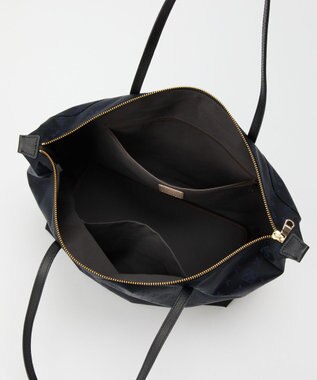russet ＜380g/軽量＞ファスナー付きナイロントートバッグ(CE-1568) Black/Navy