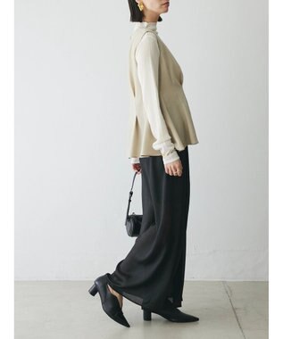 Green Parks AnriettMusee ノースリーブタックペプラムブラウス Beige