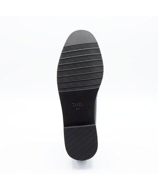 APOM 晴雨兼用　ウォーターレジストビットローファー ブラックエナメル