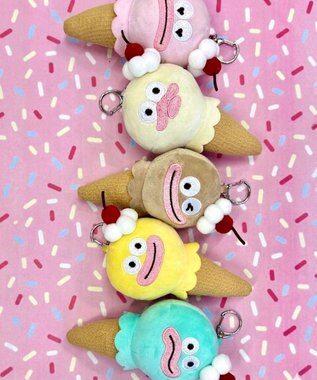 WEGO 激うま！アイスクリームモンスターぬいぐるみキーホルダー ブラウン