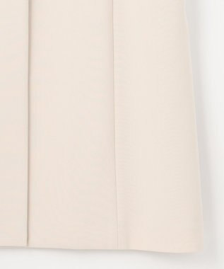 組曲 【KUMIKYOKU NAVY】コンフォータブルドレープ ジレ アイボリー系