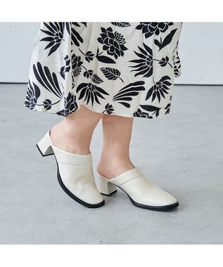 MODE ET JACOMO <D'ICI>クラシカルチャンキーヒールミュール アイボリー