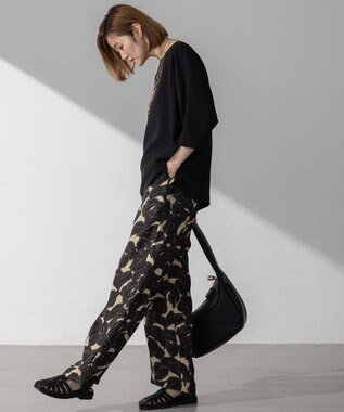 23区 L 【洗える】Ratti フラワーアートプリント ワイド パンツ ブラック×ベージュ