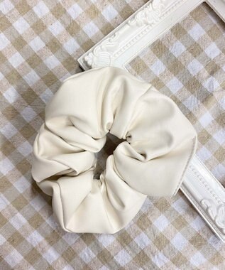 WEGO PUシュシュ オフホワイト